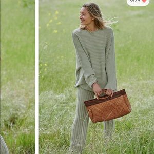 Like new Free People Imogene sweater set